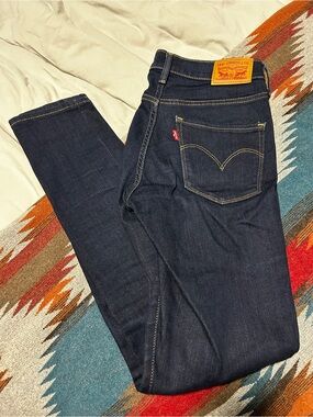 Levi's Women’s Shaping Skinny Jeans